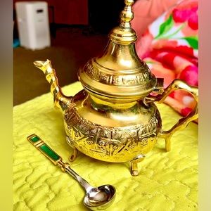 Decorative handmade tea pot & spoon from Morocco.